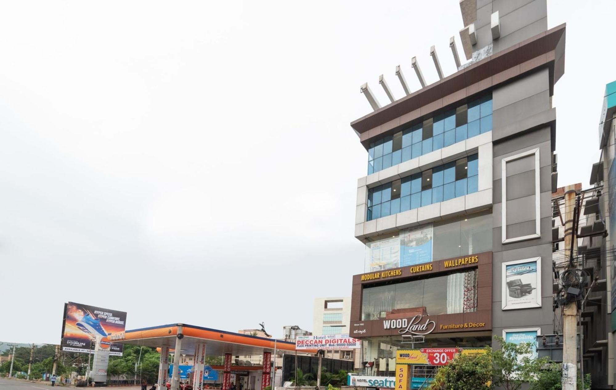 Hotel Seatree Raspari Palao Exterior photo